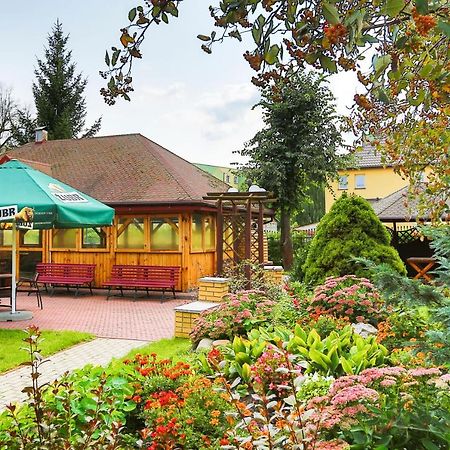 Hotel Unibus Bielsk Podlaski Dış mekan fotoğraf