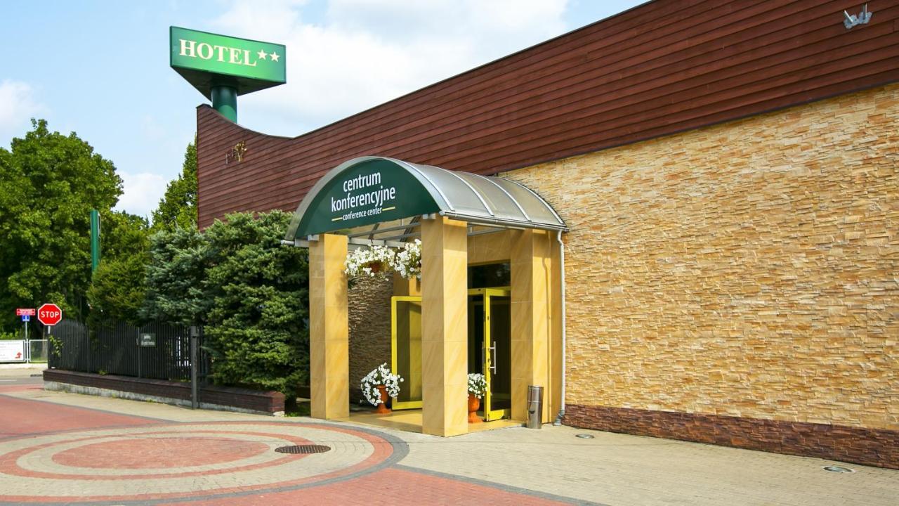 Hotel Unibus Bielsk Podlaski Dış mekan fotoğraf